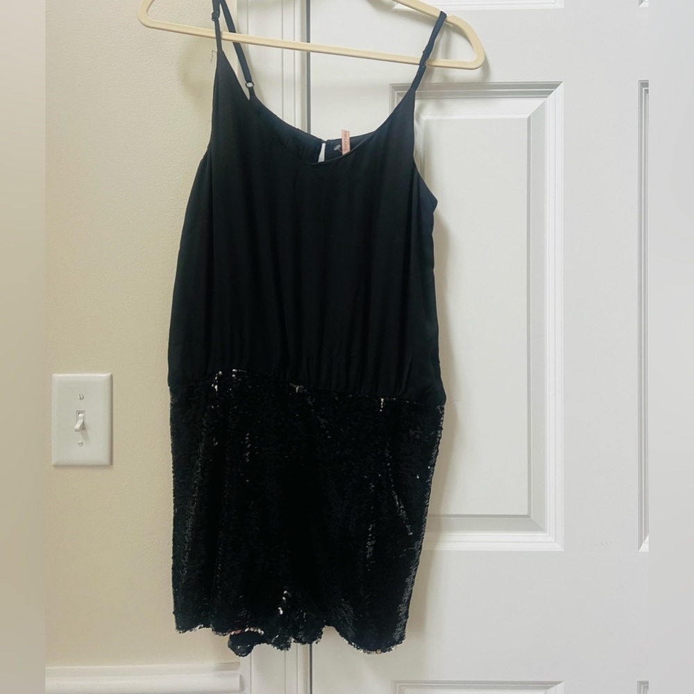 Beautiful black romper with sequined bottom and open back sz sm by Sweewe Paris